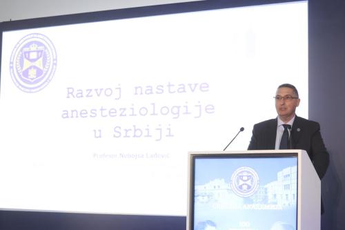 1276